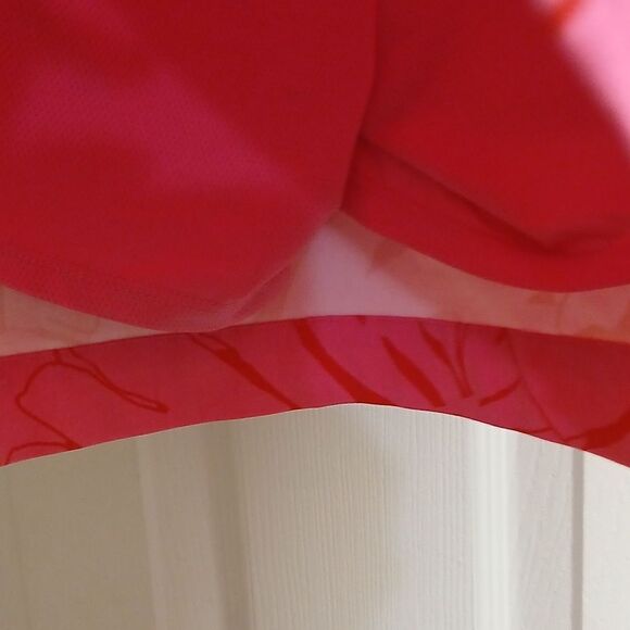 Rafaella Pink and Red Patterned Skort, Large Leaf Pattern "CARMINE ROSE" NWT  M - Picture 2 of 10